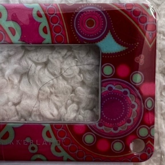 Kikkerland Pocket Magnifier Asst. Set of 4 - Picture 5 of 6